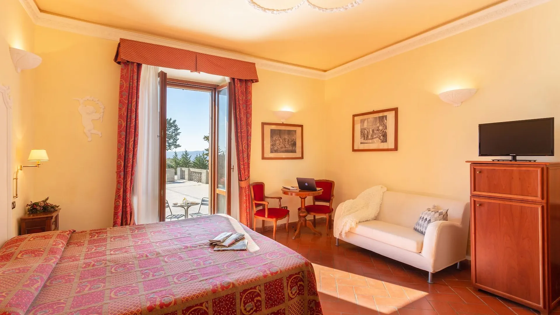 Villa Casafrassi -Only Adults Castellina in Chianti Italy